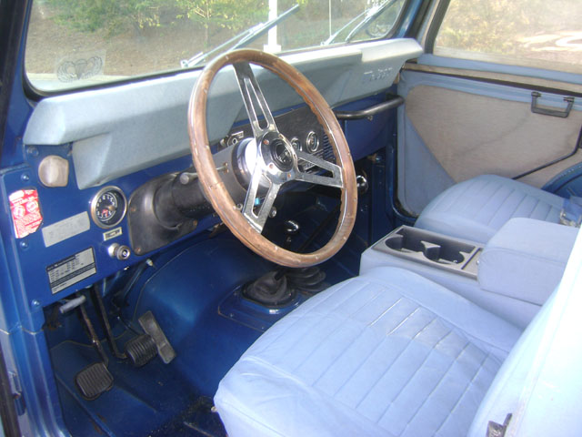 77 CJ LEVI 304 V-8 49K