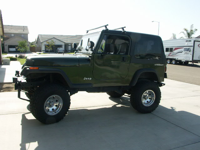 1995 Jeep Wrangler  PRICE REDU
