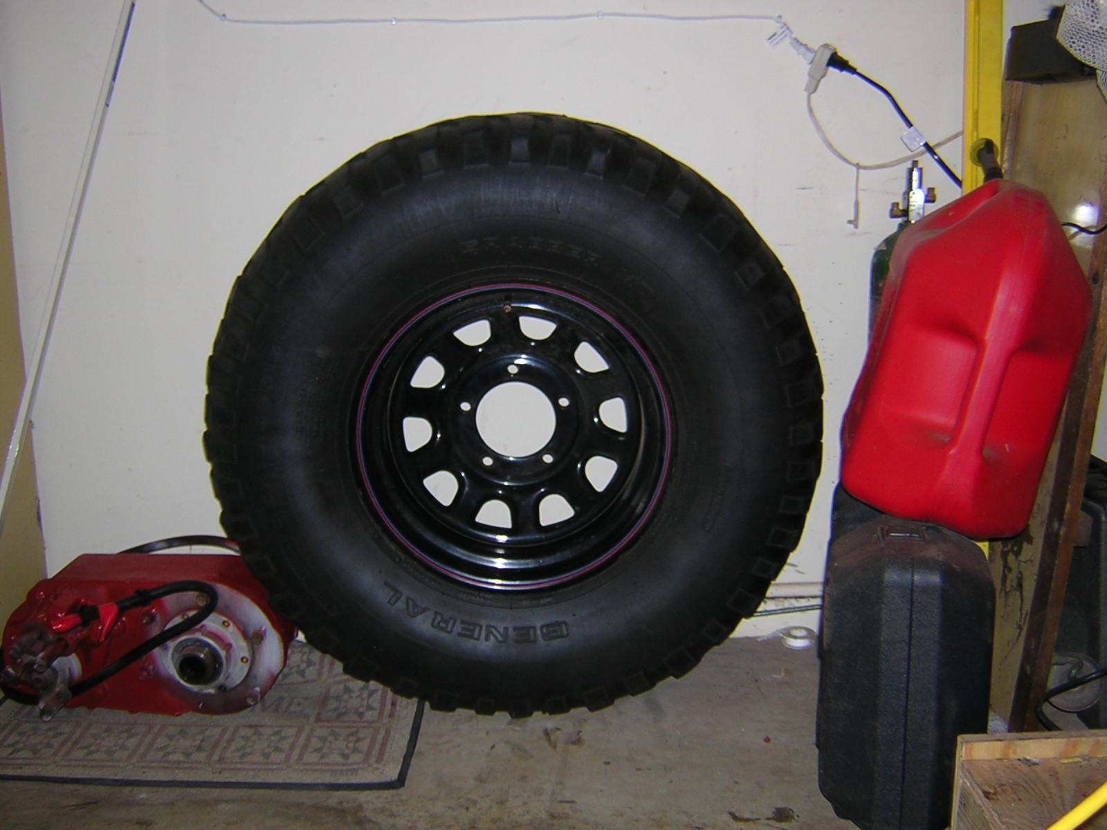 33x12.50x15