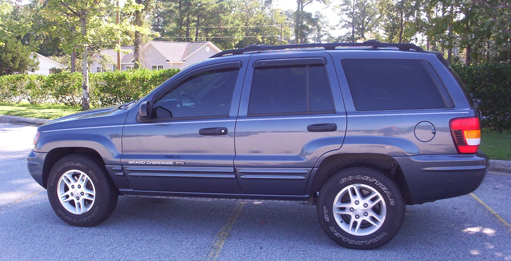 2004 JEEP GRAND CHEROKEE