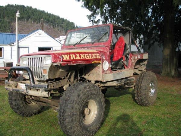 HUGE WRANGLER YJ/ 10'' OF LIFT
