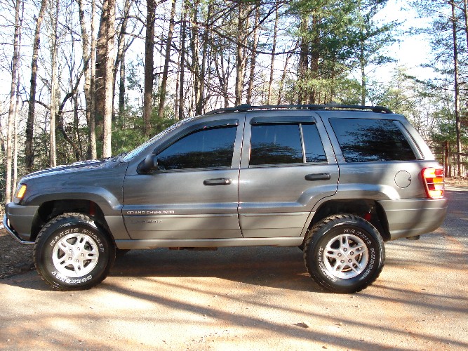 2002 Grand Cherokee Laredo
